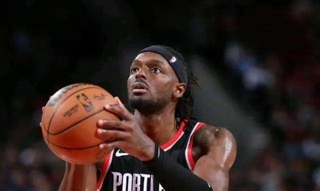 多多28-【观察】冠军拼图已就位 开拓者突破瓶颈只差利拉德