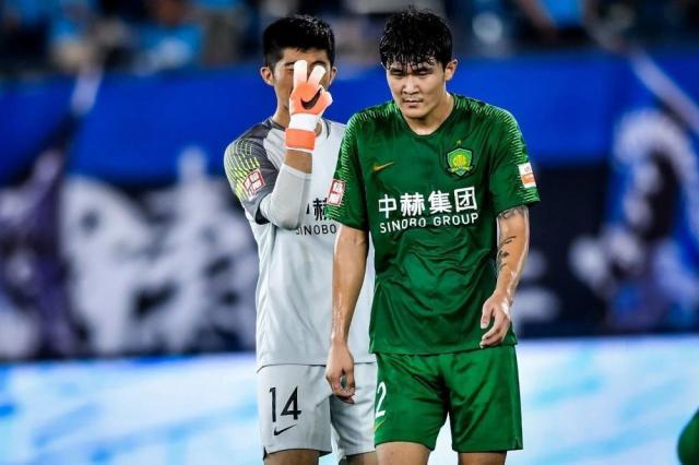 28圈-国安官方宣布金玟哉暂时离队 家人重病回韩陪伴